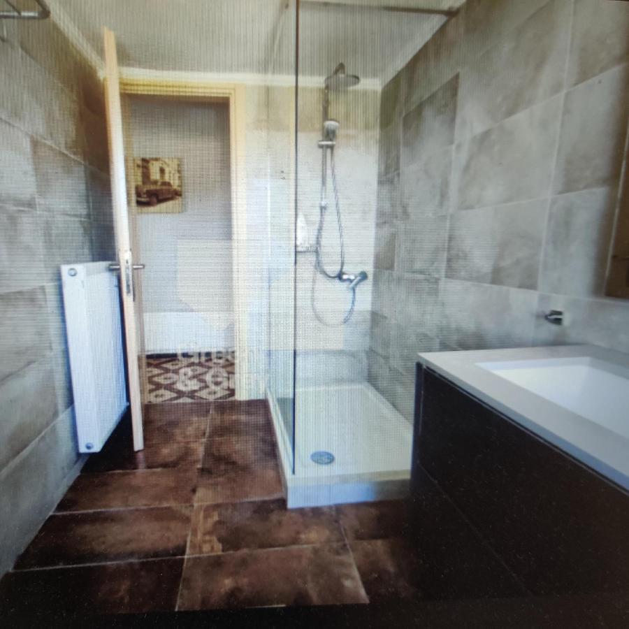 Grande Villa Hanioti Exteriör bild