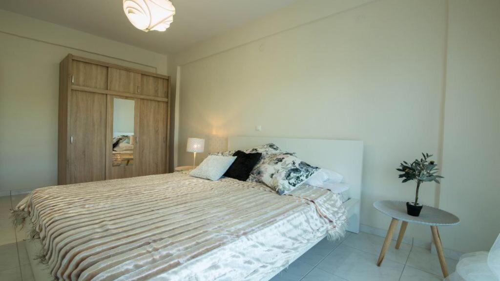 Grande Villa Hanioti Exteriör bild